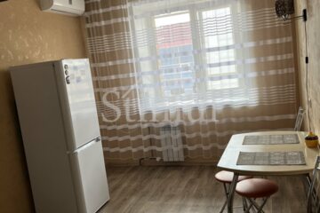 1-к квартира, 42 м², 5/5 эт.