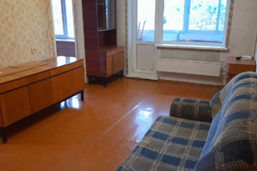 4-к квартира, 61 м², 5/5 эт.
