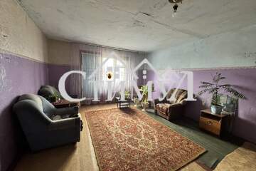 Комната, (всего 6 ком.), 90 м², 5/5 эт.