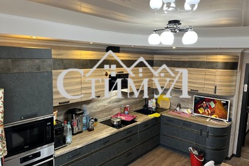 3-к квартира, 87 м², 4/5 эт.