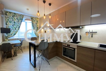 3-к квартира, 83,5 м², 1/5 эт.