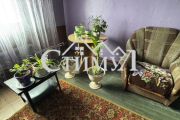 Комната, (всего 6 ком.), 90 м², 5/5 эт.