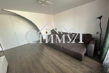 2-к квартира, 52 м², 6/6 эт.