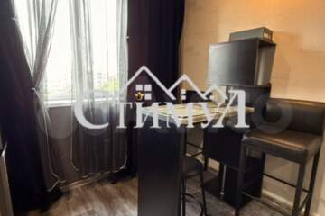 1-к квартира, 37 м², 4/5 эт.