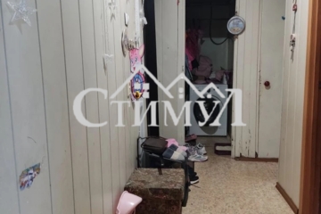 4-к квартира, 61 м², 3/5 эт.