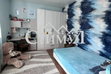 4-к квартира, 78 м², 2/2 эт.
