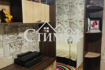4-к квартира, 61 м², 4/5 эт.