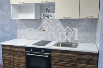 1-к квартира, 44 м², 8/9 эт.
